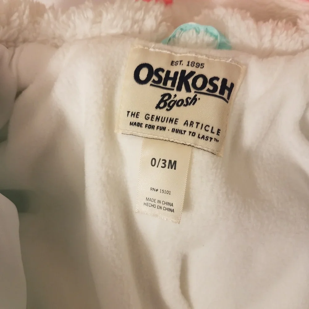 Oshkosh Baby Girl Bunting Pram Suit w Snap Off Booties 0-3 months Snowsuit NEW‎